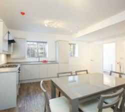 STUNNING ONE BEDROOM FLAT IN LONDON